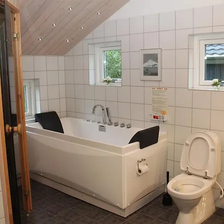 Vakantiehuis Holiday 272 With Sauna And Terrace